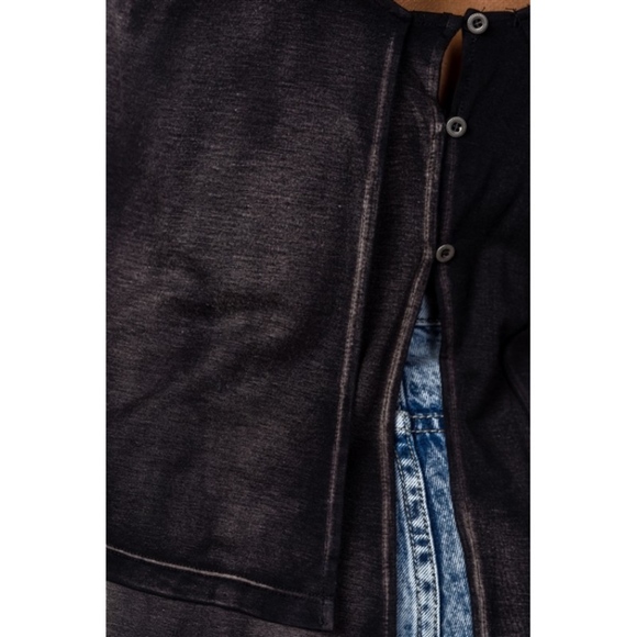 ACID WASH BUTTON BACK TANK - Picture 4 of 4